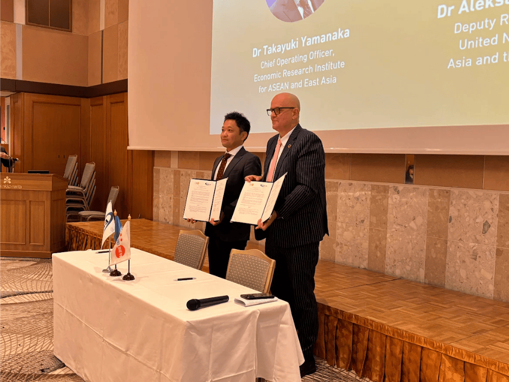 UNFPA and ERIA is signing MOU