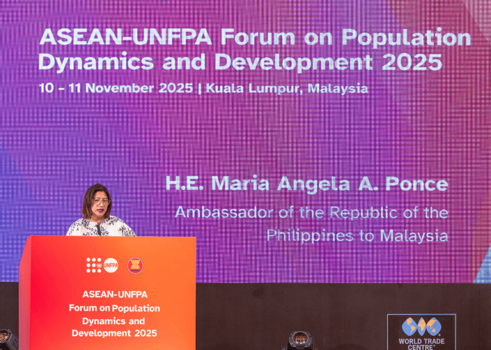 H.E. Maria Angela A. Ponce, Ambassador of the Republic of the Philippines to Malaysia giving speech on the stage