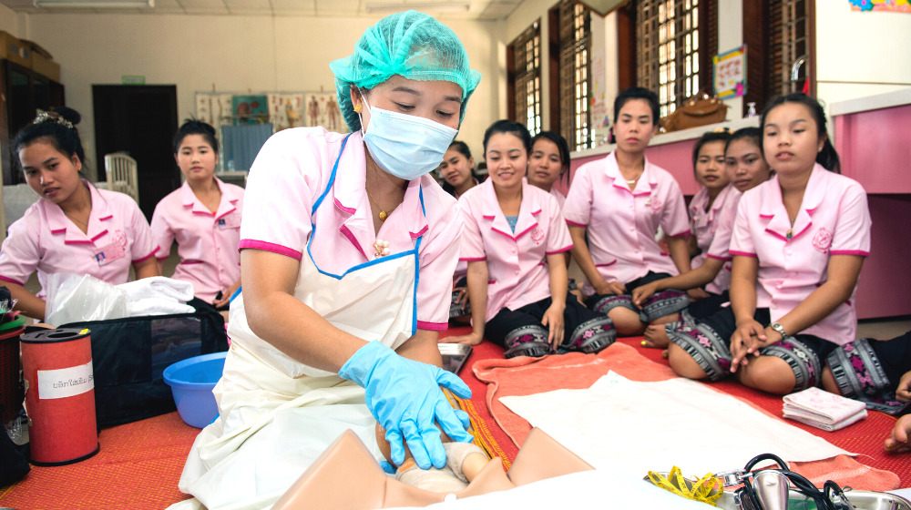 Lao PDR: The First Country In ASEAN To Achieve ICM’s Midwifery Education Accreditation