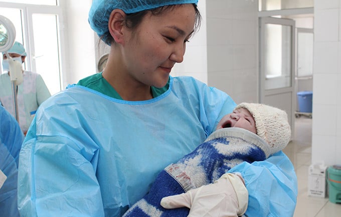 In remote Mongolia, telemedicine connects pregnant women to faraway care