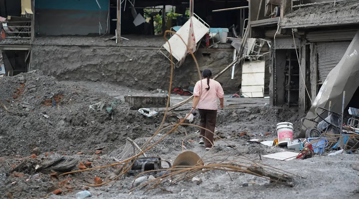 Stories of survival after the Nepal floods