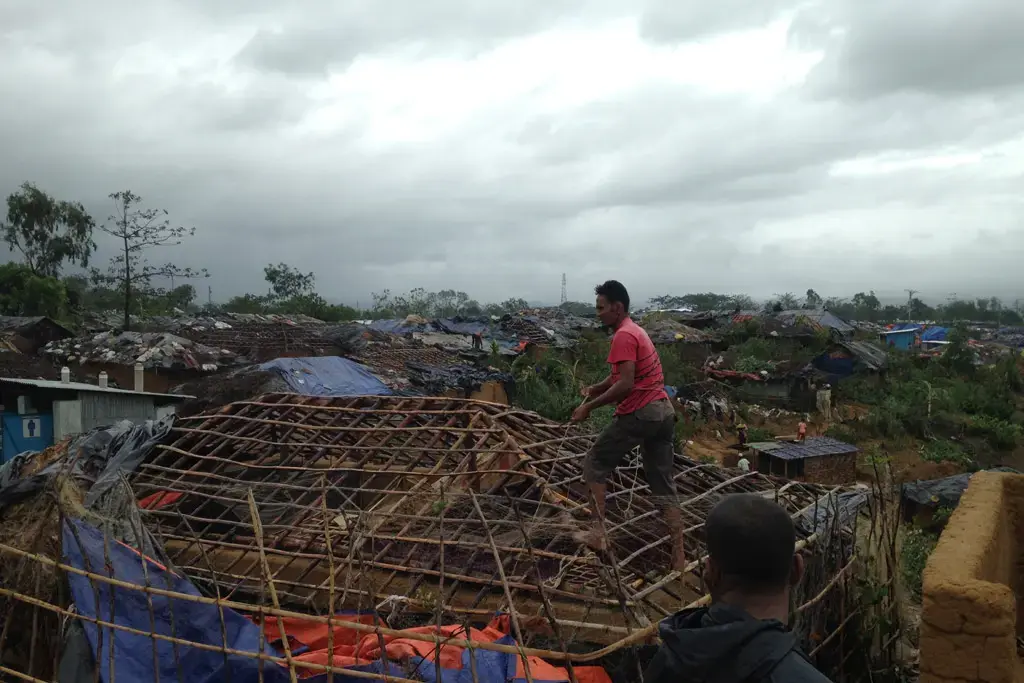 UN agencies urge aid for cyclone-hit communities in Bangladesh, Myanmar